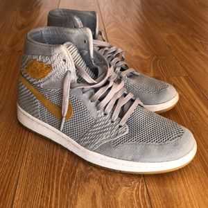 Jordan 1 Retro High Flyknit